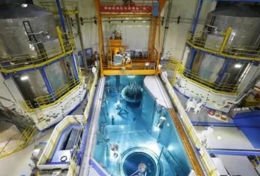 中核集團田灣核電5號機組首次裝料作業正式開始
