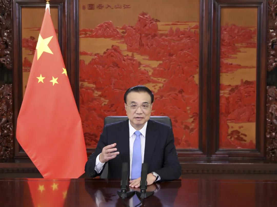 李克強談能源發展：一手做“減法”，一手做“加法”