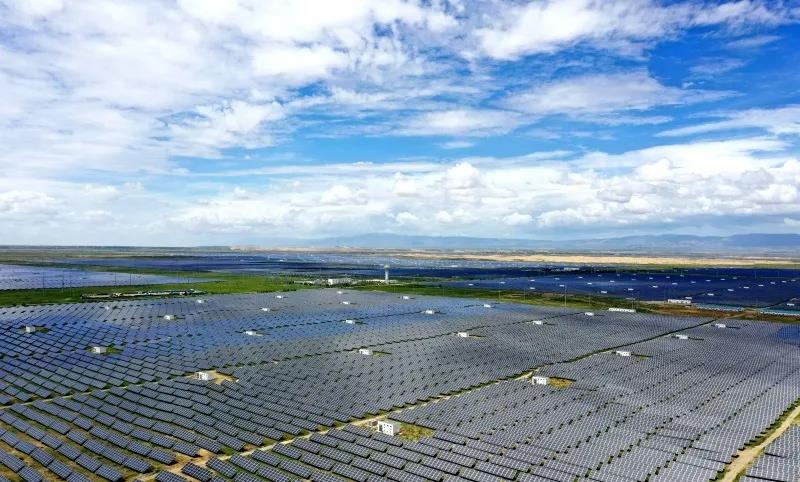 內(nèi)蒙古、甘肅、青海、寧夏3000萬(wàn)千瓦大型風(fēng)電光伏基地項(xiàng)目有序開(kāi)工（附名單）