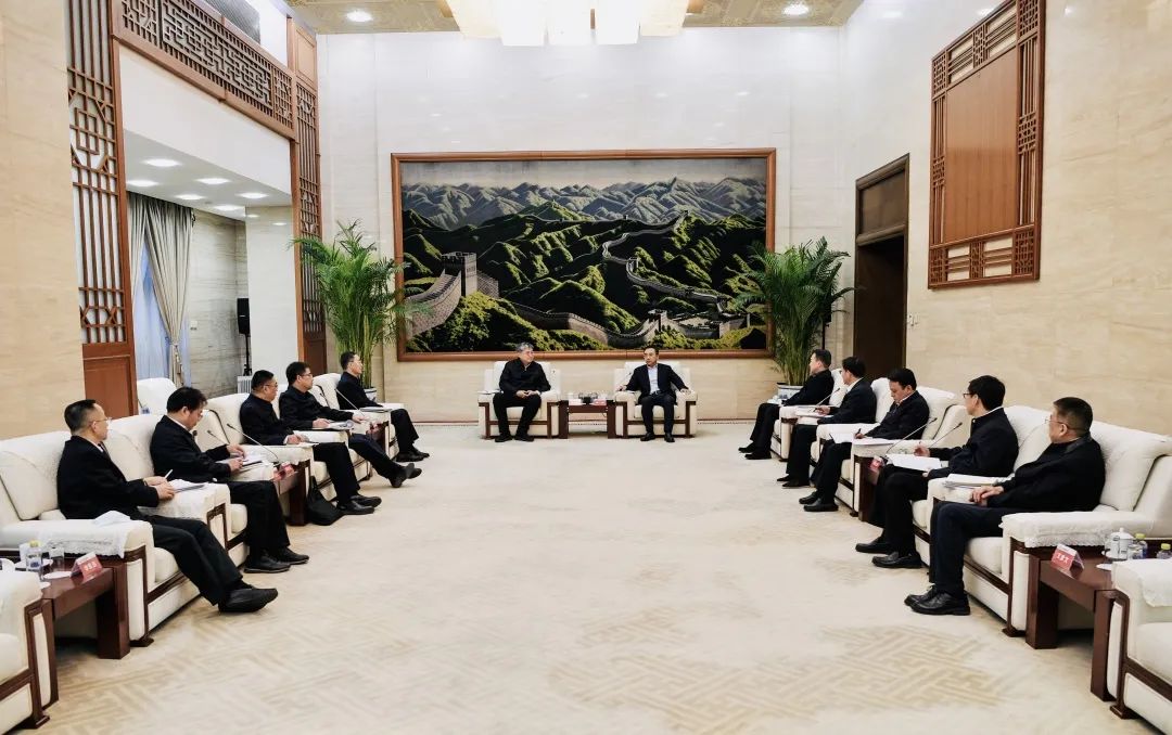 大唐集團(tuán)鄒磊、劉明勝會(huì)見(jiàn)國(guó)家能源集團(tuán)黨組書(shū)記、董事長(zhǎng)劉國(guó)躍