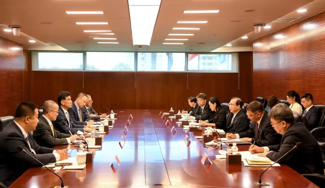 華電集團有限公司董事長江毅會見GE氣電集團亞洲總裁兼首席執行官拉麥仕