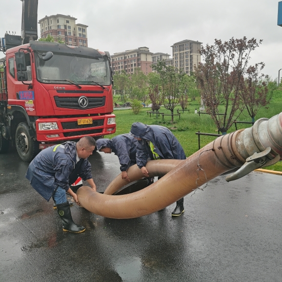 聞“汛”而動，彰顯央企擔當——水電三局雄安項目全力奮戰(zhàn)防汛搶險第一線