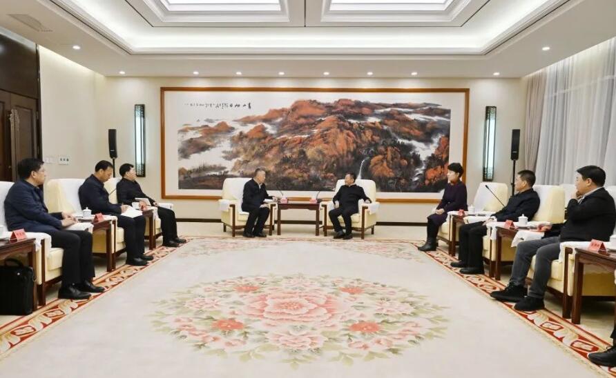 三峽集團董事長、黨組書記雷鳴山拜會內(nèi)蒙古自治區(qū)黨委書記孫紹騁、自治區(qū)主席王莉霞