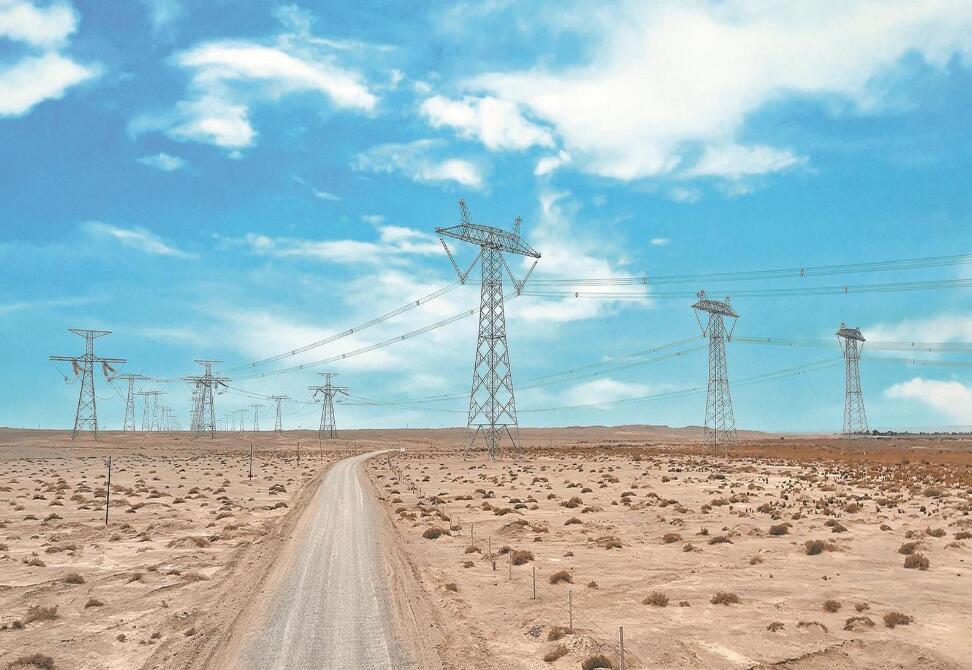 國網甘肅電力馭風追光，隴上綠電送遠方