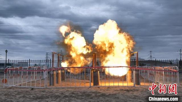 全球首次100兆瓦時構網型儲能電站人工短路擾