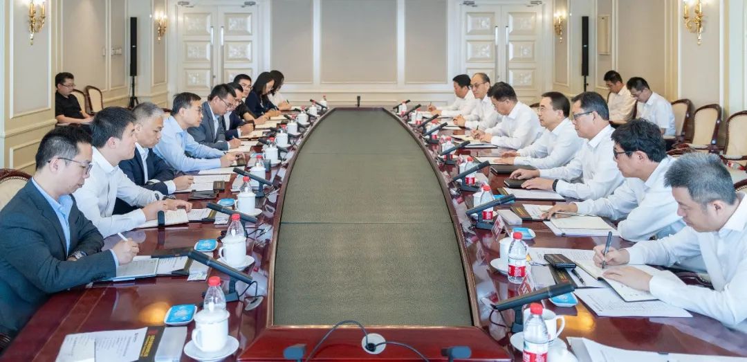 中國大唐集團(tuán)有限公司黨組書記、董事長與遠(yuǎn)景