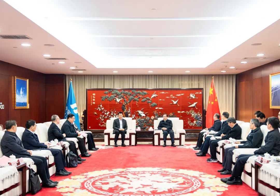 華電集團(tuán)黨組書記、董事長(zhǎng)江毅會(huì)見(jiàn)揚(yáng)州市委書記王進(jìn)健