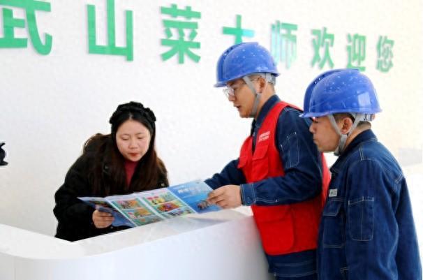 國網武山縣供電公司當好企業“電管家”